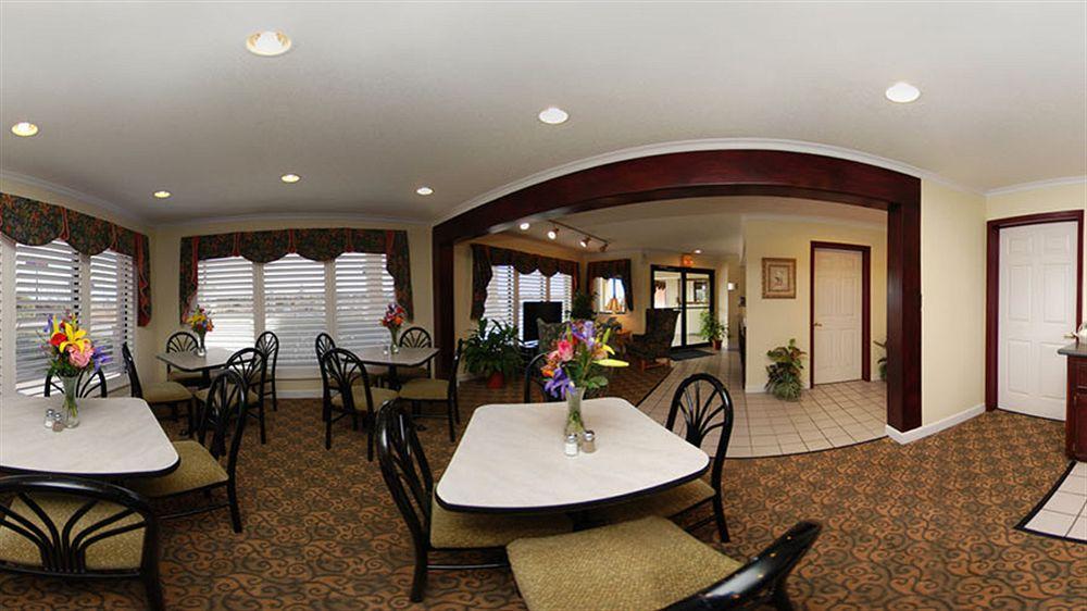 Quality Inn & Suites Abilene Exterior photo